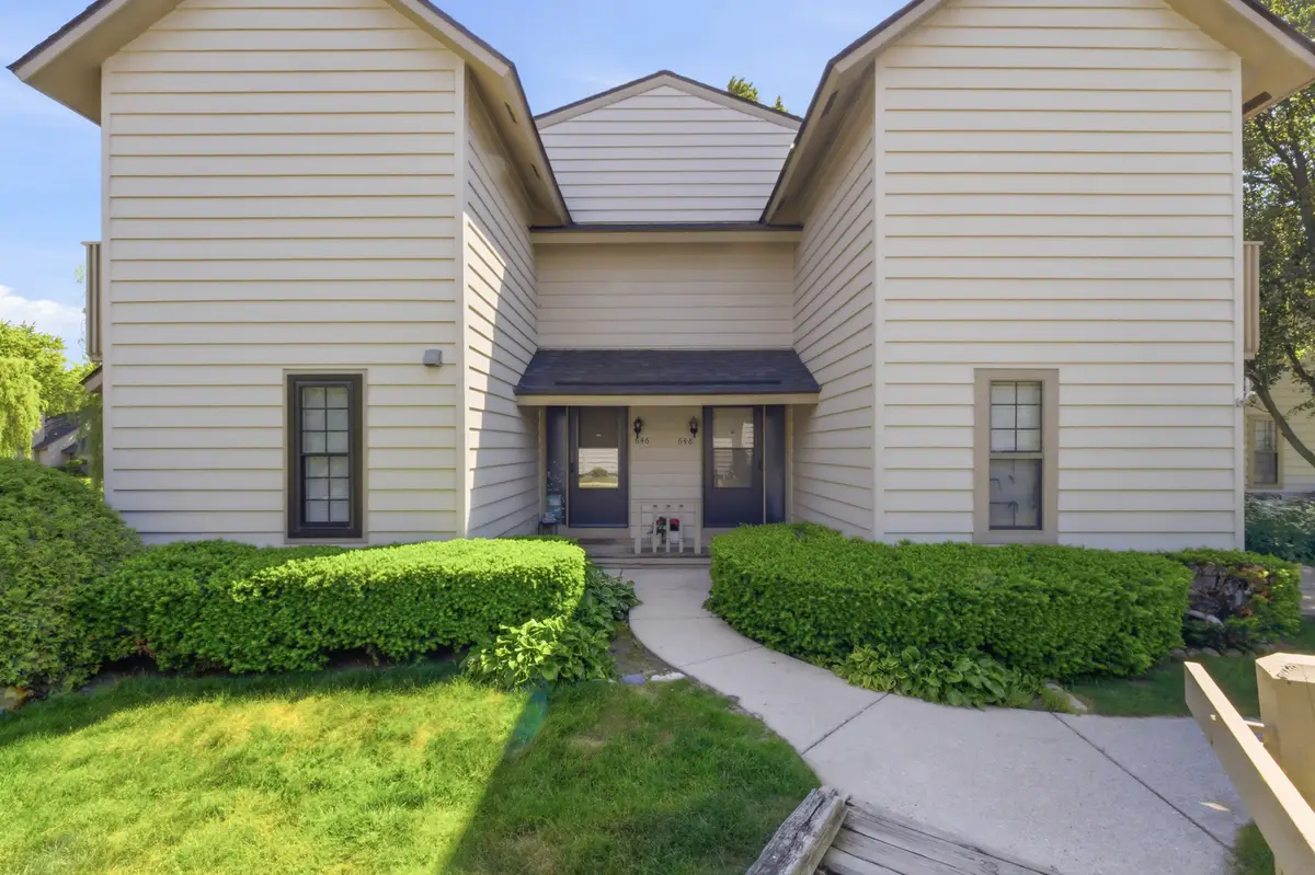 648 Mitchell Court, Gurnee, IL 60031 - #1
