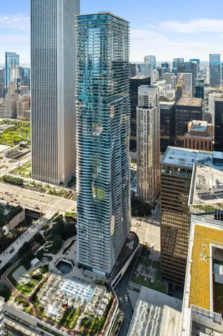 225 N Columbus Drive #LL323, Chicago, IL 60601
