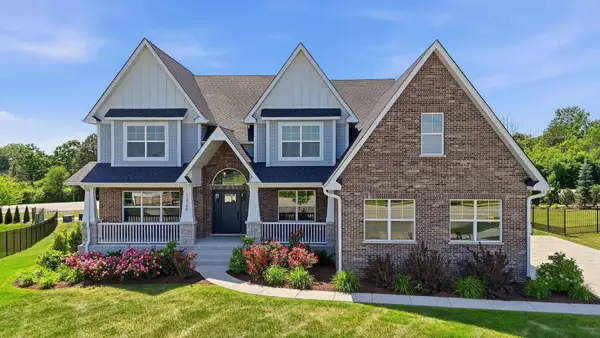 12744 Caruso Court, Lemont, IL 60439