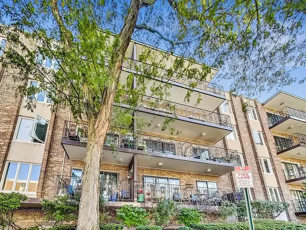 5501 Lincoln Avenue #510, Morton Grove, IL 60053