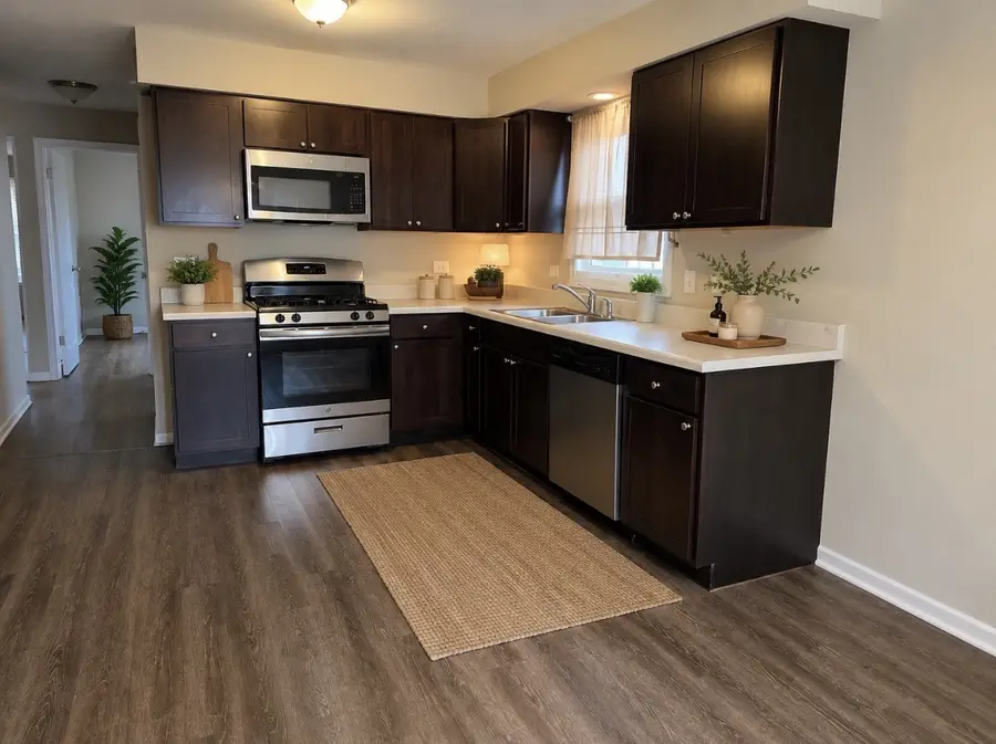 520 Calhoun Avenue, Calumet City, IL 60409 - #3