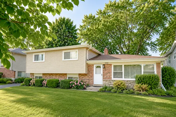 554 Patton Drive, Buffalo Grove, IL 60089
