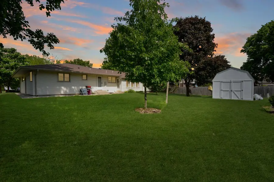 104 S Williamsburg Drive, Bloomington, IL 61704 - #2