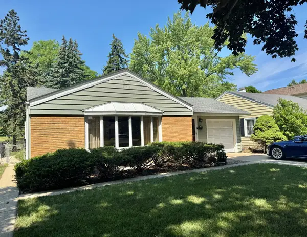 960 Alfini Drive, Des Plaines, IL 60016