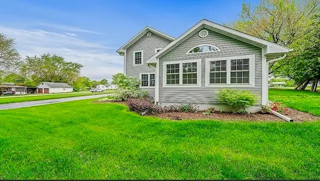 2912 Woodlawn Road, Sterling, IL 61081 - #3