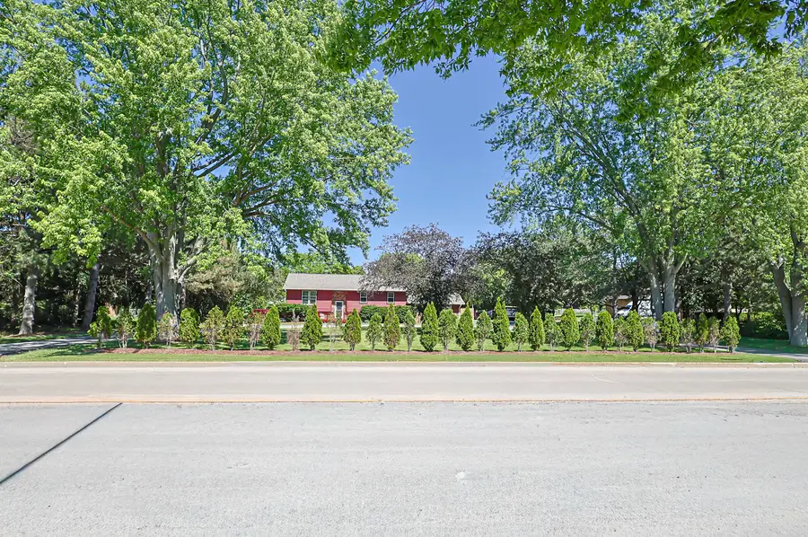 9012 Swanson Road, Lake In The Hills, IL 60156 - #2