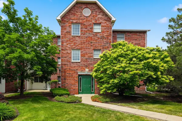 330 Leah Lane #3B, Woodstock, IL 60098
