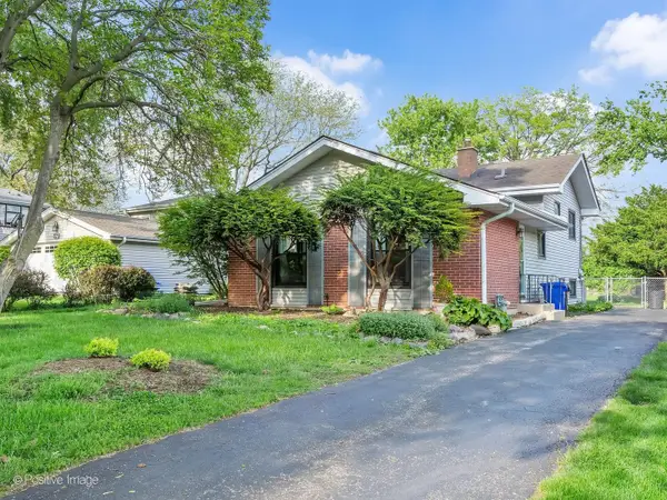 229 S Milton Avenue, Glen Ellyn, IL 60137