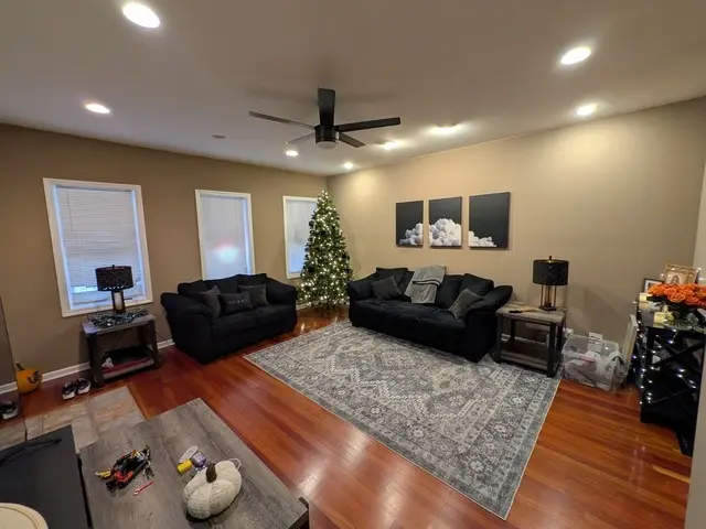 3610 S Seeley Avenue, Chicago, IL 60609 - #2