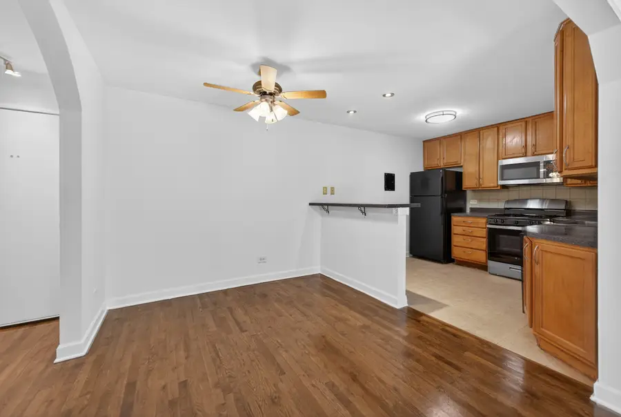 706 Marilyn Avenue #204, Glendale Heights, IL 60139 - #3