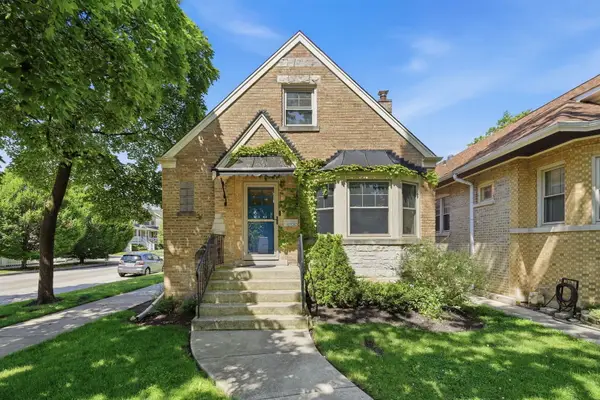 6700 N Odell Avenue, Chicago, IL 60631