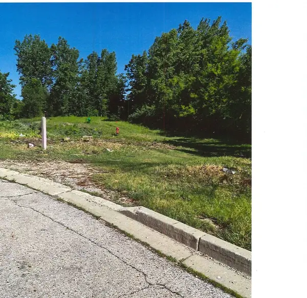 Lot 1 Richmond Road N, McHenry, IL 60050