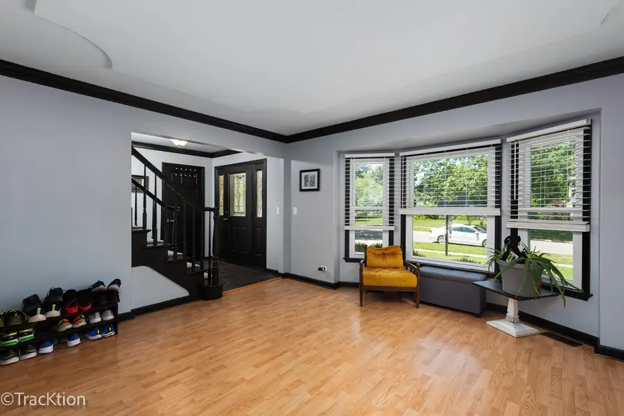 360 Lakeview Drive, Aurora, IL 60506 - #3