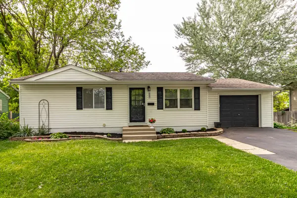 689 Laurel Avenue, Wauconda, IL 60084