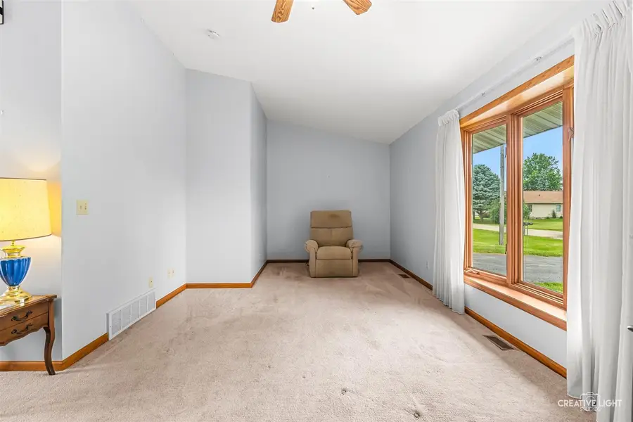 285 E Legner Street, Leland, IL 60531 - #3