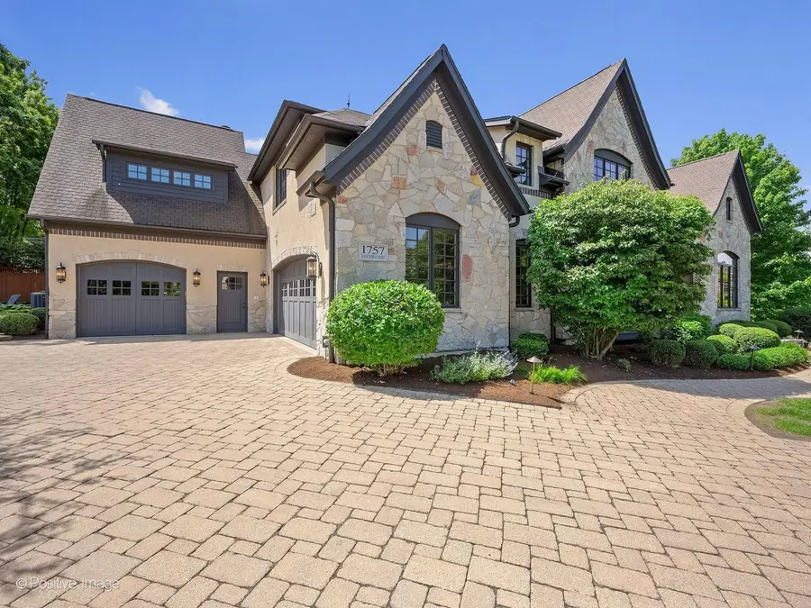 1757 Banchory Court, Downers Grove, IL 60515 - #3