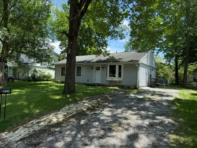 1023 W Laurel Street, Carbondale, IL 62901 - #2