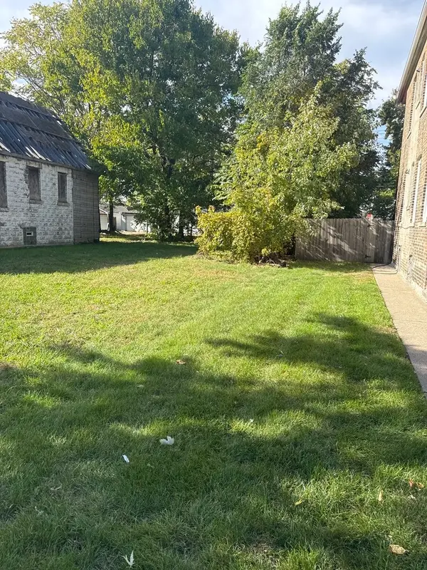 12242 S Wallace Street, Chicago, IL 60628