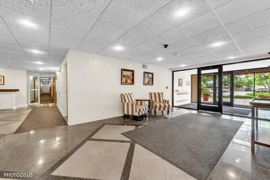 1840 Huntington Boulevard #607, Hoffman Estates, IL 60169 - #2