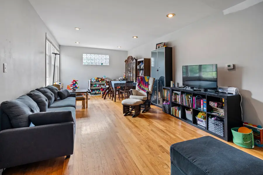1536 W Pratt Boulevard #3D, Chicago, IL 60626 - #3