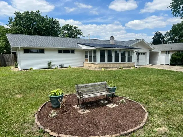 405 Dodson Drive E, Urbana, IL 61802 - #3