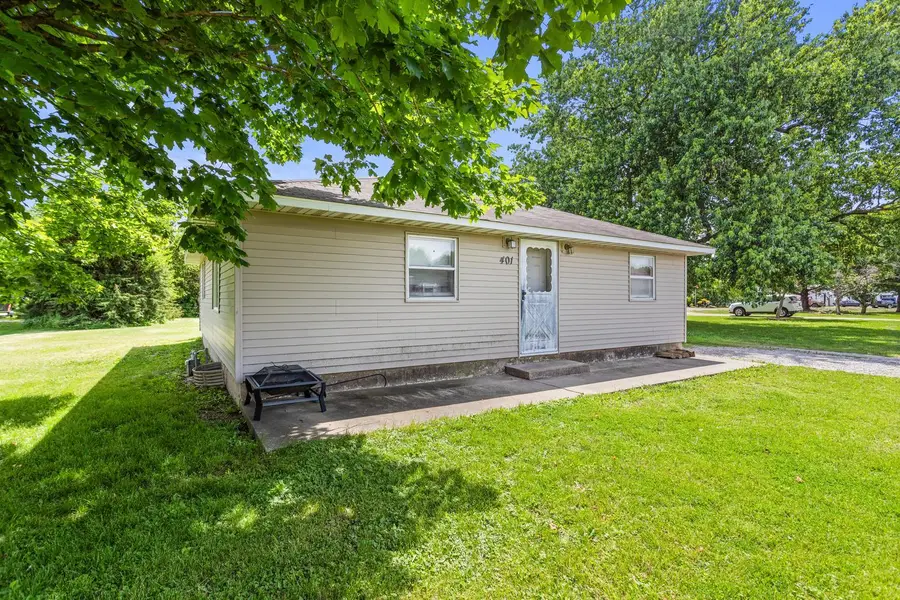 401 Woodworth Drive, Tolono, IL 61880 - #2