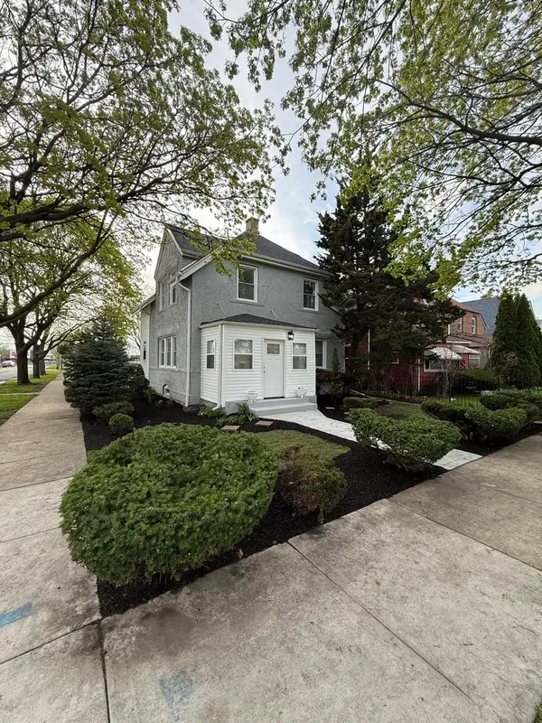 8758 S Wabash Avenue, Chicago, IL 60619