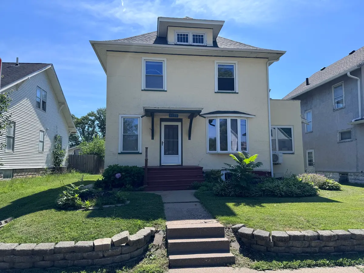 1119 38th Street, Rock Island, IL 61201 - #1