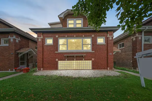 2339 Clarence Avenue, Berwyn, IL 60402