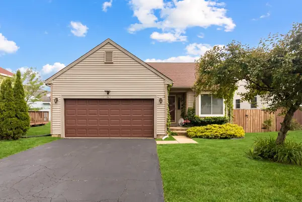 1862 Grosse Pointe Drive, Hanover Park, IL 60133