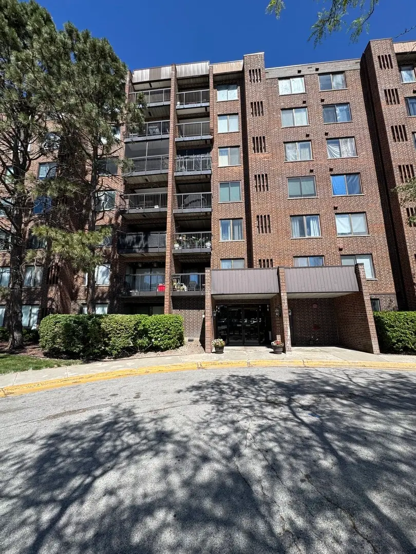 400 Park Avenue #512, Calumet City, IL 60409 - #1
