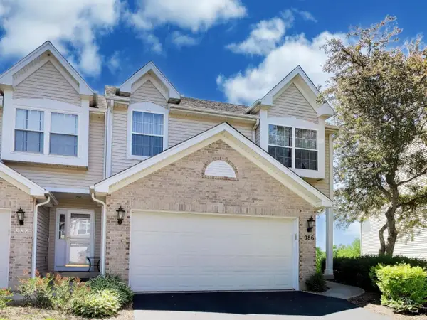 986 Viewpoint Drive, Lake In The Hills, IL 60156