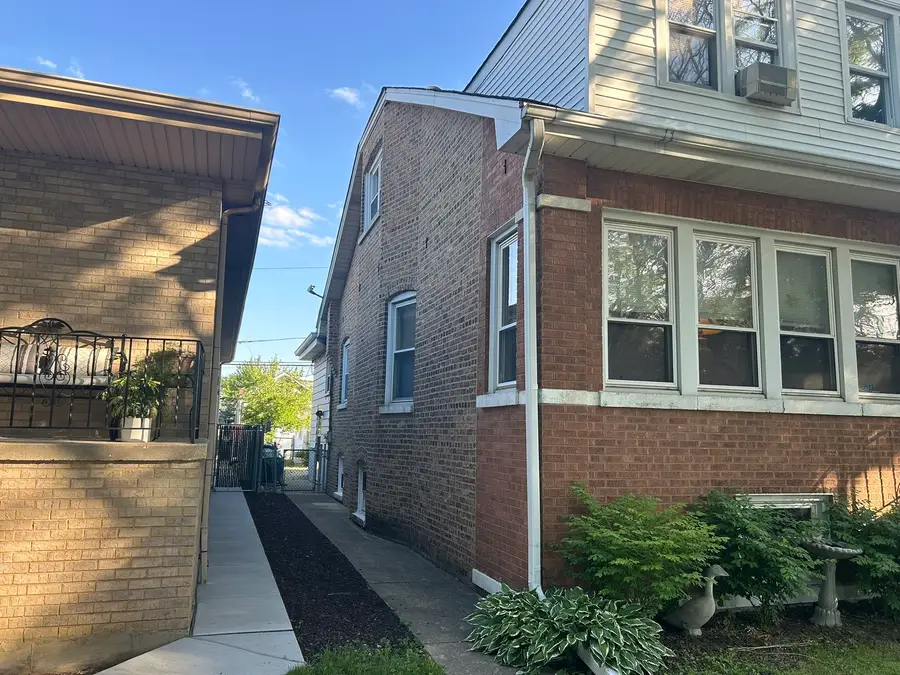 5346 N Ludlam Avenue, Chicago, IL 60630 - #2
