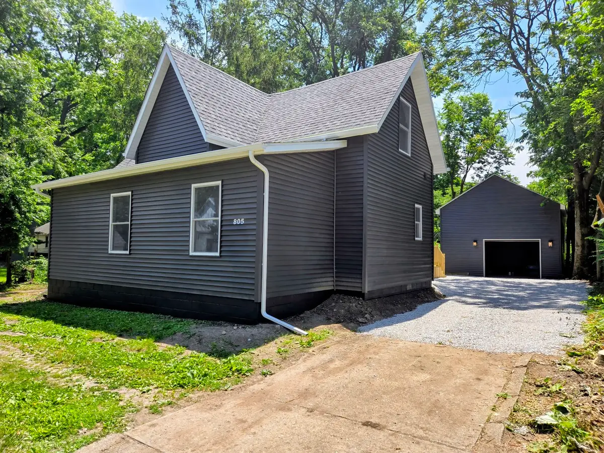 805 E California Avenue, Urbana, IL 61801 - #1