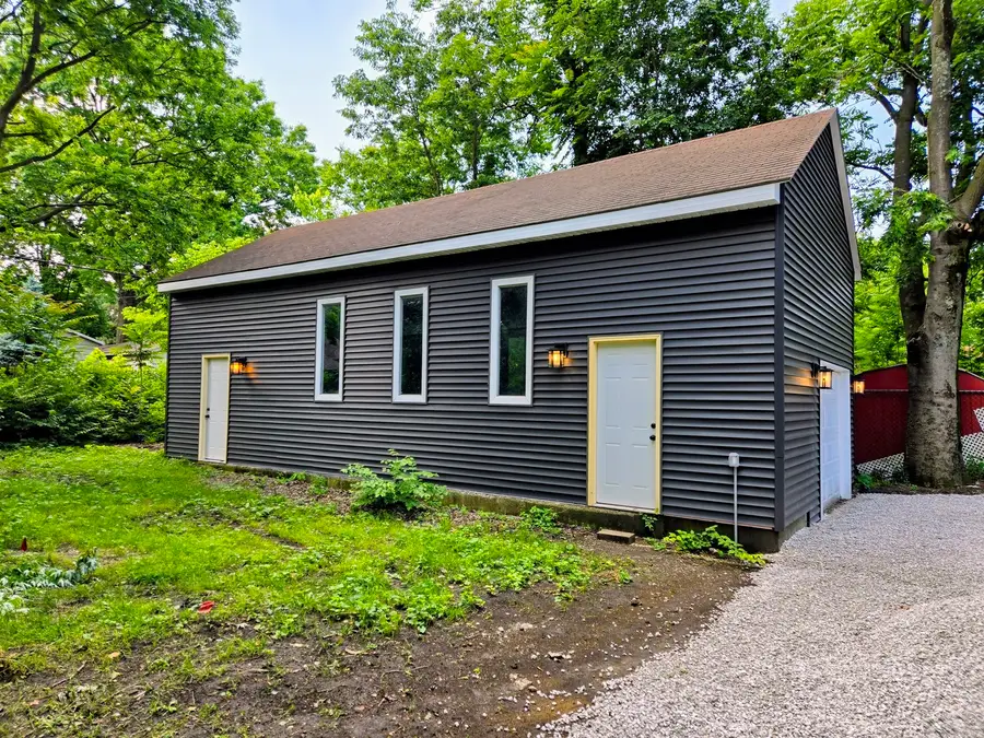 805 E California Avenue, Urbana, IL 61801 - #3