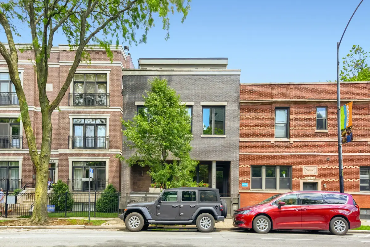 3737 N Damen Avenue #1, Chicago, IL 60618 - #1