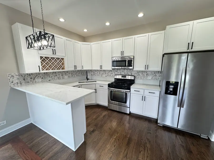 543 E 43rd Street #2E, Chicago, IL 60653 - #2