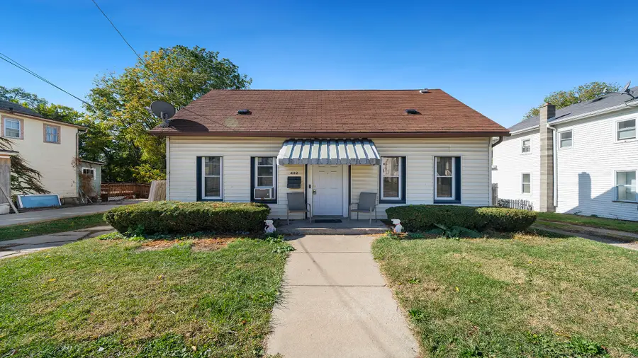 402 S Walnut Avenue, Freeport, IL 61032 - #2