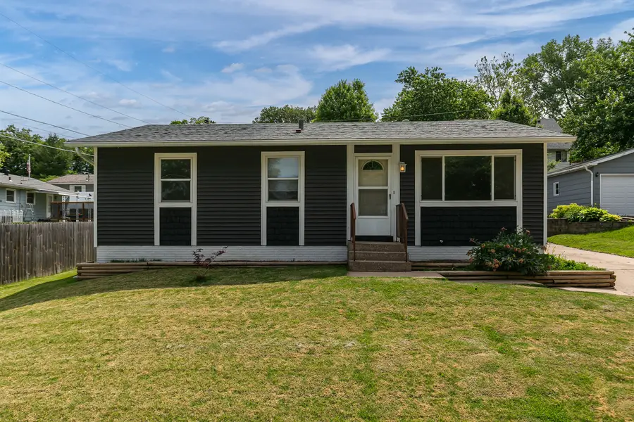8217 8th Street W, Rock Island, IL 61201 - #2