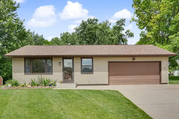 4646 Madison Court, Davenport, IA 52806