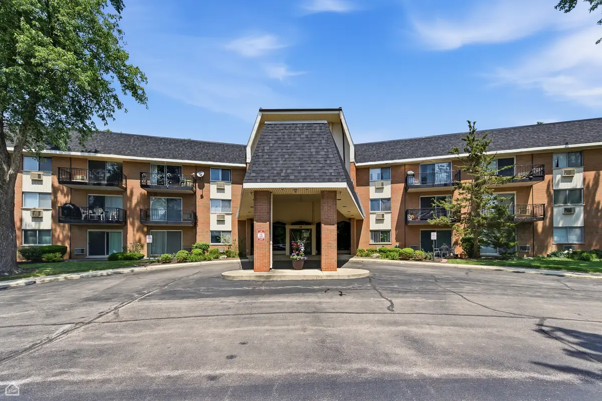 1198 Royal Glen Drive #126, Glen Ellyn, IL 60137 - #1