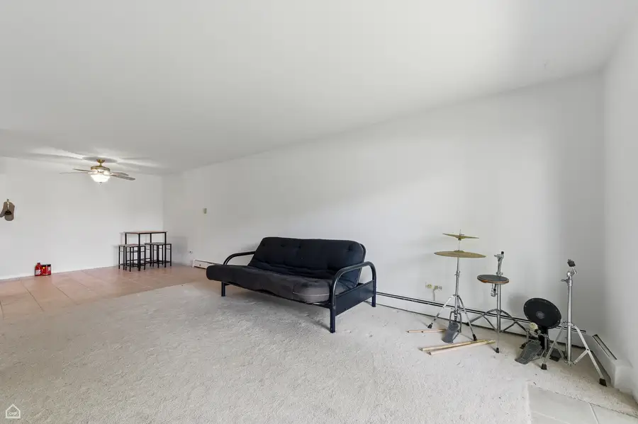 1198 Royal Glen Drive #126, Glen Ellyn, IL 60137 - #3