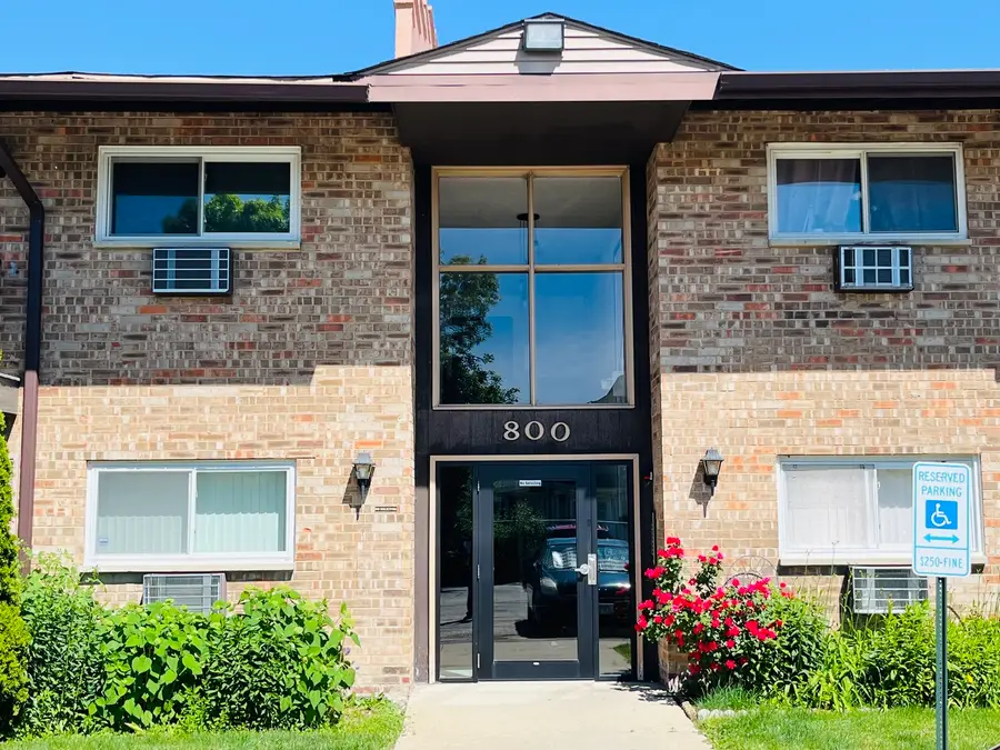 800 E Old Willow Road #105, Prospect Heights, IL 60070 - #2