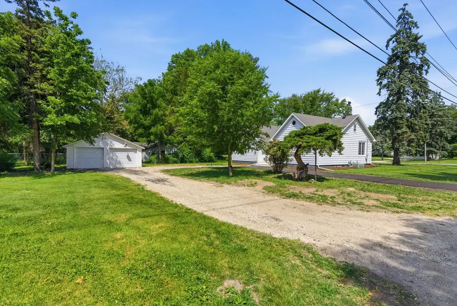 201 W 3rd Street, Streator, IL 61364 - #3