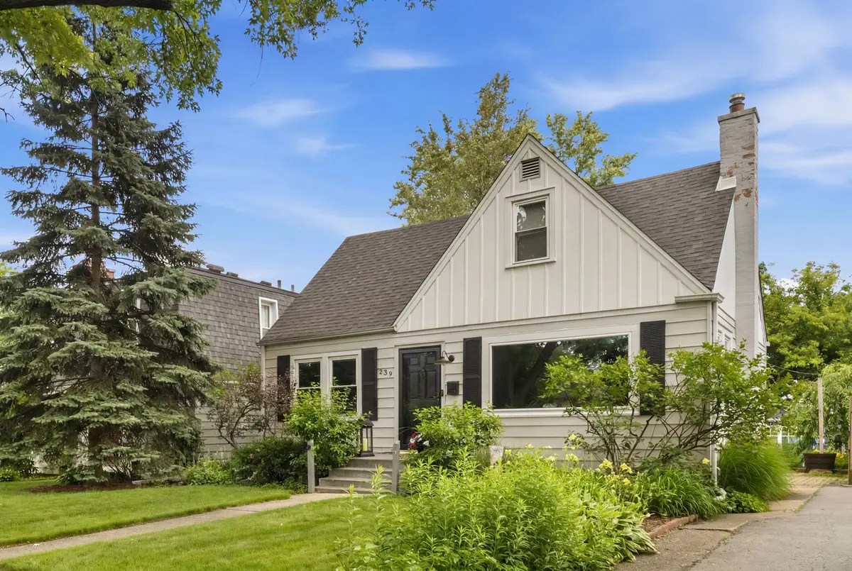 239 Nora Avenue, Glenview, IL 60025 - #1