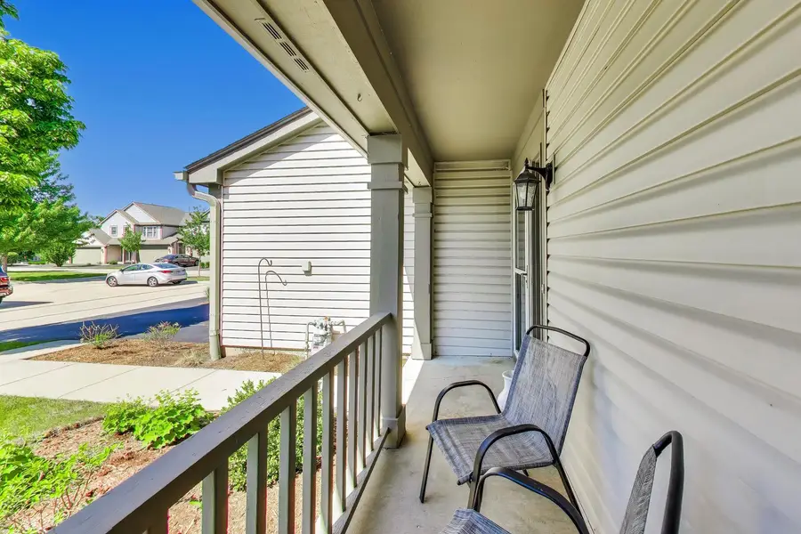 315 Poplar Court, Lindenhurst, IL 60046 - #2