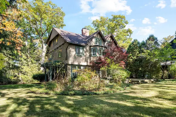 215 Prospect Avenue, Highland Park, IL 60035