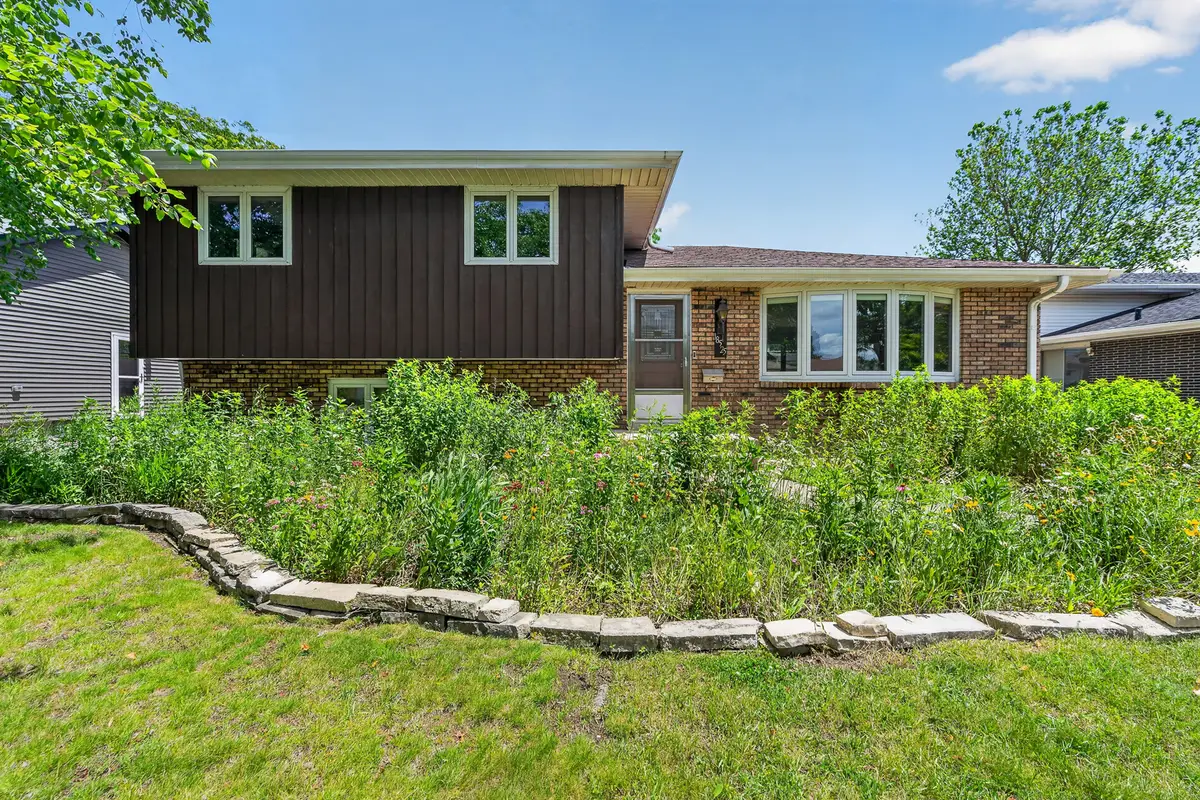 18525 Bock Road, Lansing, IL 60438 - #1