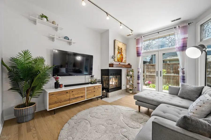 1881 N Maud Avenue #1881, Chicago, IL 60614 - #3