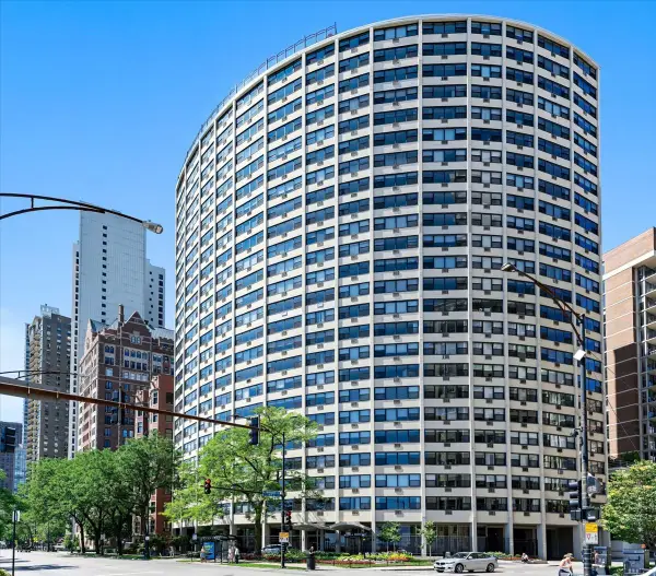 1150 N Lake Shore Drive #7H, Chicago, IL 60611